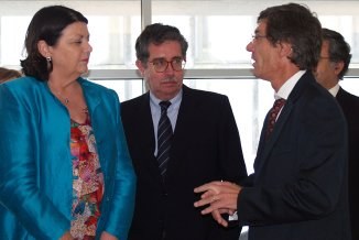 European Commissioner for Research and Innovation and Minister for Science visit INESC Porto 