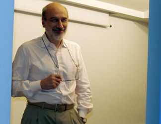 José Carlos Príncipe receives Faculty Achievement Award