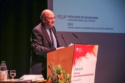 José António Sarsfield Cabral lectured his Last Lesson 